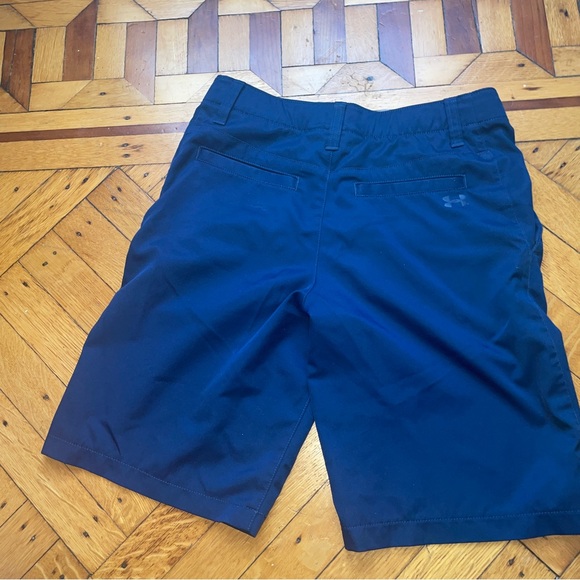 Under Armour Boys’ Navy Shorts SZ 14 - Picture 5 of 8